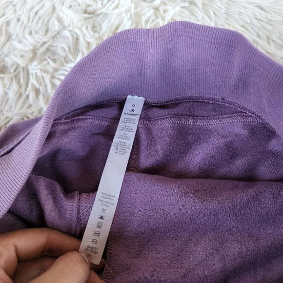 lululemon every moment short vintage quartz - Picture 7 of 8